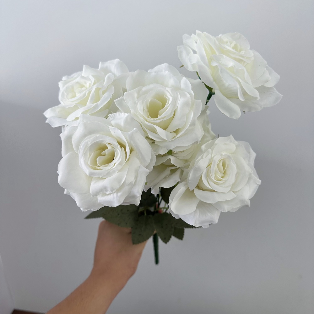 Beautiful 9 Heads Roses Bouque - Baby Nursery Vintage 리뷰 및 가격