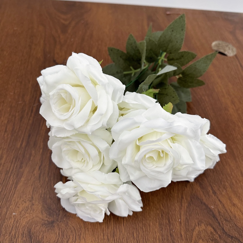 Beautiful 9 Heads Roses Bouque - Baby Nursery Vintage 리뷰 및 가격