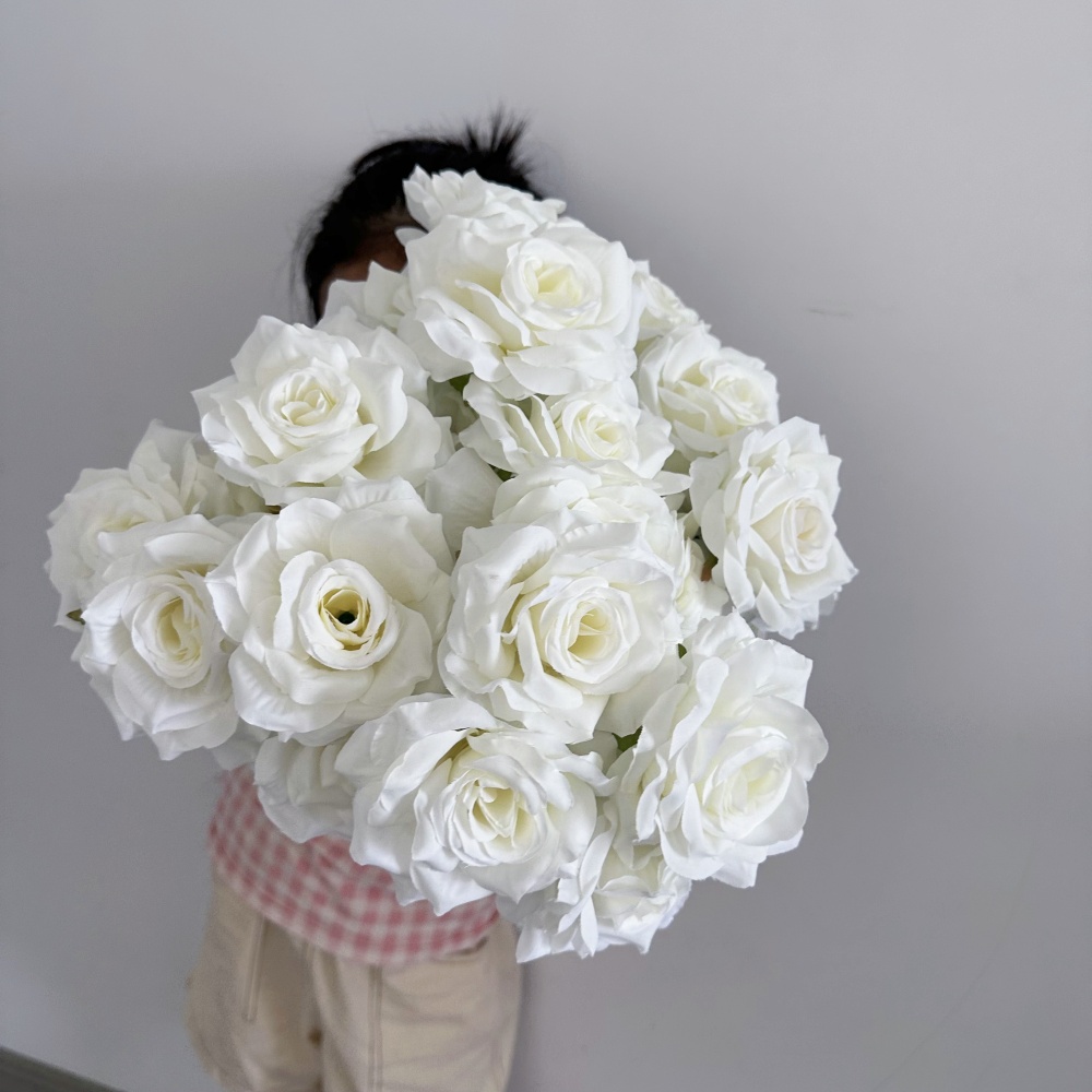 Beautiful 9 Heads Roses Bouque - Baby Nursery Vintage 리뷰 및 가격